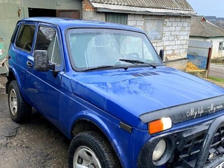 ВАЗ Нива 1992 у Знаменке на Automoto.ua Синій ВАЗ Нива, об'ємом двигуна 1.6 л та пробігом 198 тис. км за 2200 $, фото 1 на Automoto.ua