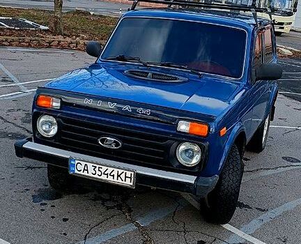 Синий ВАЗ Нива, объемом двигателя 1.7 л и пробегом 0 тыс. км за 4000 $, фото 1 на Automoto.ua