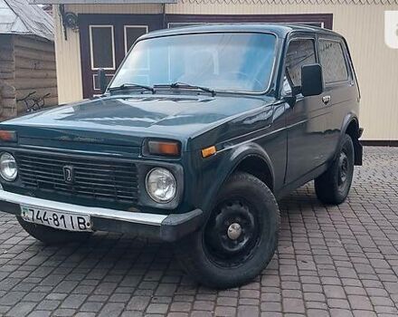 Синий ВАЗ Нива, объемом двигателя 1.7 л и пробегом 280 тыс. км за 3500 $, фото 1 на Automoto.ua