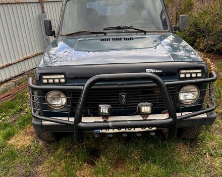 Синий ВАЗ Нива, объемом двигателя 1.8 л и пробегом 0 тыс. км за 2500 $, фото 1 на Automoto.ua