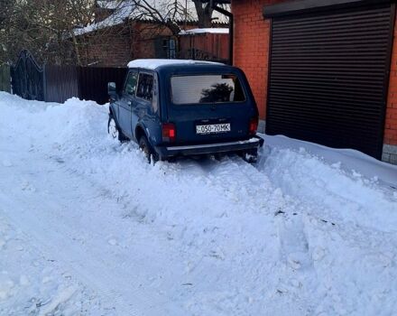 Синий ВАЗ Нива, объемом двигателя 1.7 л и пробегом 200 тыс. км за 1100 $, фото 1 на Automoto.ua