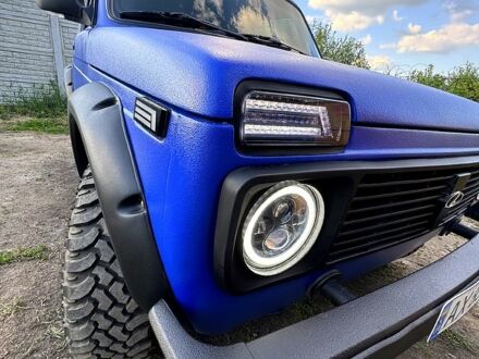 ВАЗ Нива 2004 в Харькове на Automoto.ua Синий ВАЗ Нива, объемом двигателя 1.7 л и пробегом 105 тыс. км за 3600 $, фото 1 на Automoto.ua
