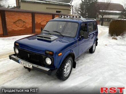 Синій ВАЗ Нива, об'ємом двигуна 1.8 л та пробігом 200 тис. км за 2550 $, фото 1 на Automoto.ua
