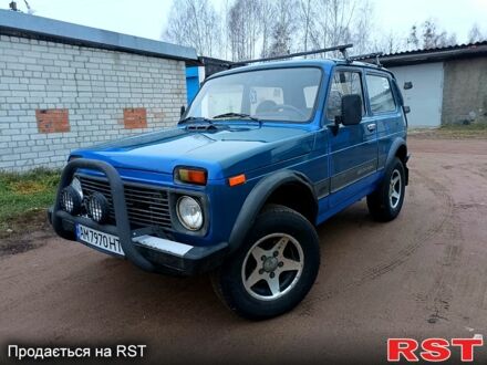 ВАЗ Нива 2006 в Коростене на Automoto.ua Синий ВАЗ Нива, объемом двигателя 1.7 л и пробегом 100 тыс. км за 2999 $, фото 1 на Automoto.ua