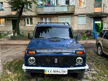 Синий ВАЗ Нива, объемом двигателя 1.7 л и пробегом 135 тыс. км за 3500 $, фото 1 на Automoto.ua