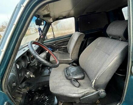 Зеленый ВАЗ Нива, объемом двигателя 1.6 л и пробегом 0 тыс. км за 1750 $, фото 3 на Automoto.ua