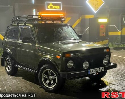 Зелений ВАЗ Нива, об'ємом двигуна 1.6 л та пробігом 35 тис. км за 3700 $, фото 1 на Automoto.ua