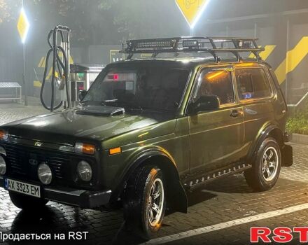 Зелений ВАЗ Нива, об'ємом двигуна 1.6 л та пробігом 35 тис. км за 3700 $, фото 2 на Automoto.ua
