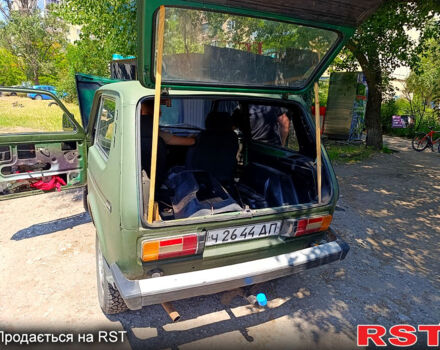 Зелений ВАЗ Нива, об'ємом двигуна 1.3 л та пробігом 0 тис. км за 750 $, фото 2 на Automoto.ua