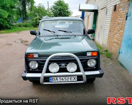 Зеленый ВАЗ Нива, объемом двигателя 1.6 л и пробегом 26 тыс. км за 3700 $, фото 2 на Automoto.ua