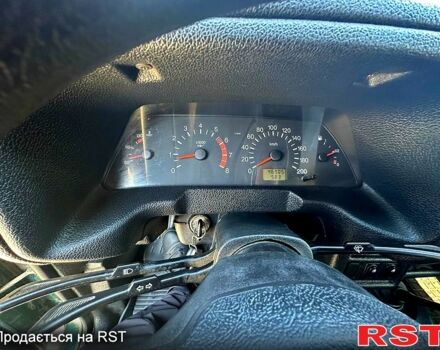 Зеленый ВАЗ Нива, объемом двигателя 1.6 л и пробегом 50 тыс. км за 3700 $, фото 7 на Automoto.ua