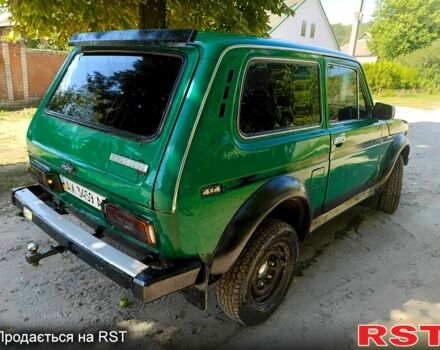 Зелений ВАЗ Нива, об'ємом двигуна 1.7 л та пробігом 300 тис. км за 1499 $, фото 6 на Automoto.ua