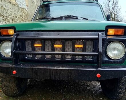 Зеленый ВАЗ Нива, объемом двигателя 1.6 л и пробегом 1 тыс. км за 2400 $, фото 6 на Automoto.ua