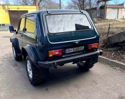 Зелений ВАЗ Нива, об'ємом двигуна 1.6 л та пробігом 111 тис. км за 3300 $, фото 5 на Automoto.ua