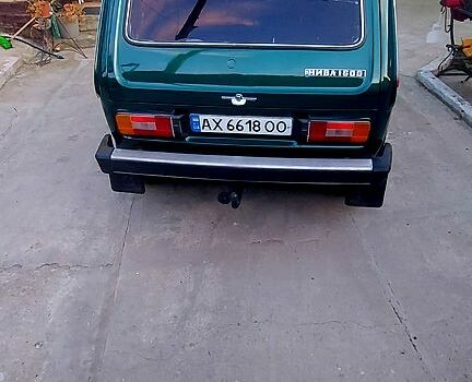 Зелений ВАЗ Нива, об'ємом двигуна 1.6 л та пробігом 50 тис. км за 3500 $, фото 3 на Automoto.ua