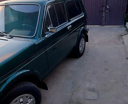 Зелений ВАЗ Нива, об'ємом двигуна 1.6 л та пробігом 50 тис. км за 3500 $, фото 2 на Automoto.ua