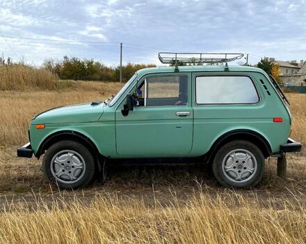 ВАЗ Нива 1989 у Барвенковом на Automoto.ua Зелений ВАЗ Нива, об'ємом двигуна 1.6 л та пробігом 123 тис. км за 3150 $, фото 1 на Automoto.ua
