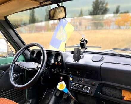 ВАЗ Нива 1989 у Барвенковом на Automoto.ua Зелений ВАЗ Нива, об'ємом двигуна 1.6 л та пробігом 123 тис. км за 3150 $, фото 6 на Automoto.ua