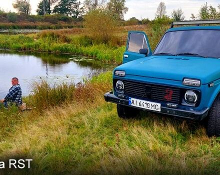 Зеленый ВАЗ Нива, объемом двигателя 1.6 л и пробегом 55 тыс. км за 2770 $, фото 1 на Automoto.ua