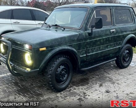 Зеленый ВАЗ Нива, объемом двигателя 1.6 л и пробегом 111 тыс. км за 1200 $, фото 5 на Automoto.ua