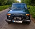 Зеленый ВАЗ Нива, объемом двигателя 1.6 л и пробегом 280 тыс. км за 1750 $, фото 1 на Automoto.ua