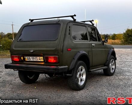 Зеленый ВАЗ Нива, объемом двигателя 1.6 л и пробегом 100 тыс. км за 2650 $, фото 1 на Automoto.ua