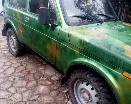 Зеленый ВАЗ Нива, объемом двигателя 1.7 л и пробегом 241 тыс. км за 2000 $, фото 1 на Automoto.ua