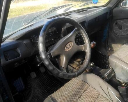 Зеленый ВАЗ Нива, объемом двигателя 1.7 л и пробегом 350 тыс. км за 2500 $, фото 4 на Automoto.ua