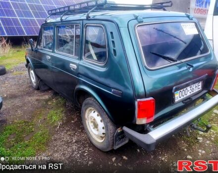 Зеленый ВАЗ Нива, объемом двигателя 1.7 л и пробегом 350 тыс. км за 2500 $, фото 1 на Automoto.ua