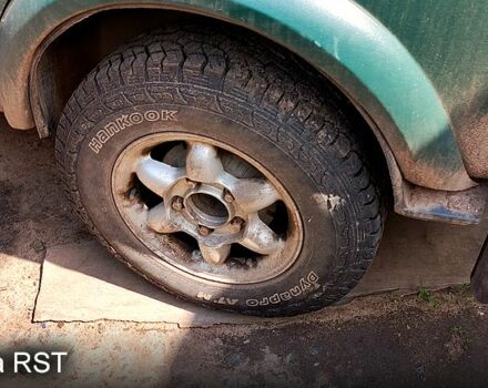 Зеленый ВАЗ Нива, объемом двигателя 1.7 л и пробегом 50 тыс. км за 1650 $, фото 2 на Automoto.ua