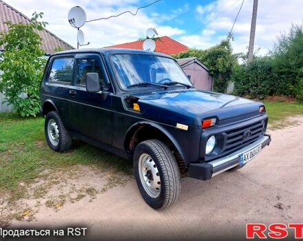 Зелений ВАЗ Нива, об'ємом двигуна 1.7 л та пробігом 275 тис. км за 1500 $, фото 2 на Automoto.ua