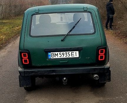 Зеленый ВАЗ Нива, объемом двигателя 1.7 л и пробегом 120 тыс. км за 2500 $, фото 3 на Automoto.ua
