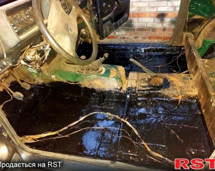 Зелений ВАЗ Нива, об'ємом двигуна 1.7 л та пробігом 275 тис. км за 1500 $, фото 13 на Automoto.ua