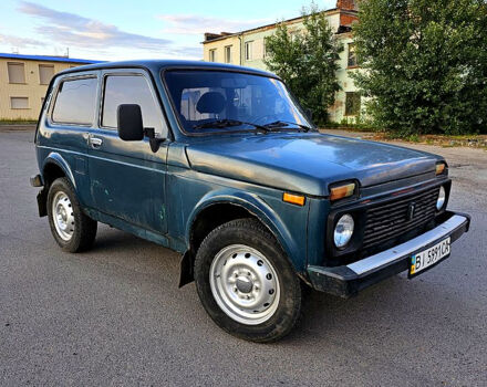 Зеленый ВАЗ Нива, объемом двигателя 1.7 л и пробегом 0 тыс. км за 2400 $, фото 3 на Automoto.ua