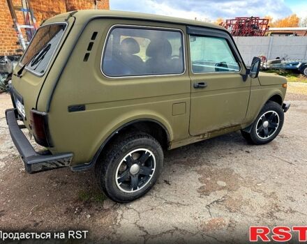 Зеленый ВАЗ Нива, объемом двигателя 1.7 л и пробегом 0 тыс. км за 2800 $, фото 2 на Automoto.ua