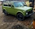 Зелений ВАЗ Нива, об'ємом двигуна 1.7 л та пробігом 180 тис. км за 2200 $, фото 1 на Automoto.ua