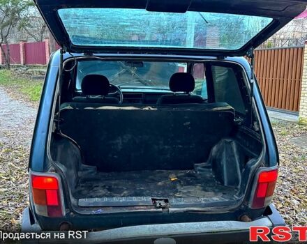 Зелений ВАЗ Нива, об'ємом двигуна 1.7 л та пробігом 300 тис. км за 1500 $, фото 10 на Automoto.ua