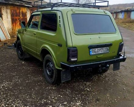 Зелений ВАЗ Нива, об'ємом двигуна 1.7 л та пробігом 180 тис. км за 2200 $, фото 2 на Automoto.ua
