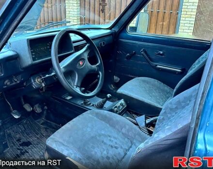 Зелений ВАЗ Нива, об'ємом двигуна 1.7 л та пробігом 300 тис. км за 1500 $, фото 8 на Automoto.ua