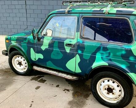 Зеленый ВАЗ Нива, объемом двигателя 1.7 л и пробегом 0 тыс. км за 3400 $, фото 5 на Automoto.ua