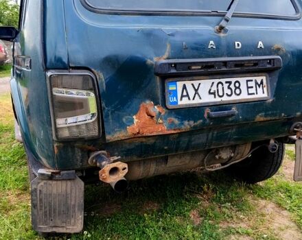 Зелений ВАЗ Нива, об'ємом двигуна 1.7 л та пробігом 180 тис. км за 2300 $, фото 3 на Automoto.ua
