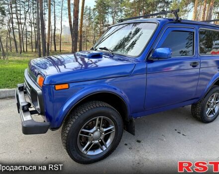 Зеленый ВАЗ Нива, объемом двигателя 1.9 л и пробегом 340 тыс. км за 3500 $, фото 2 на Automoto.ua