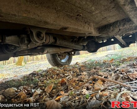 Зелений ВАЗ Нива, об'ємом двигуна 1.7 л та пробігом 140 тис. км за 2950 $, фото 6 на Automoto.ua