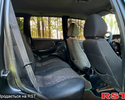 Зелений ВАЗ Нива, об'ємом двигуна 1.7 л та пробігом 435 тис. км за 2760 $, фото 9 на Automoto.ua
