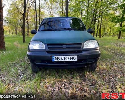 Зелений ВАЗ Нива, об'ємом двигуна 1.7 л та пробігом 435 тис. км за 2760 $, фото 2 на Automoto.ua