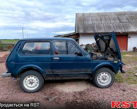 Зеленый ВАЗ Нива, объемом двигателя 1.7 л и пробегом 0 тыс. км за 2500 $, фото 3 на Automoto.ua