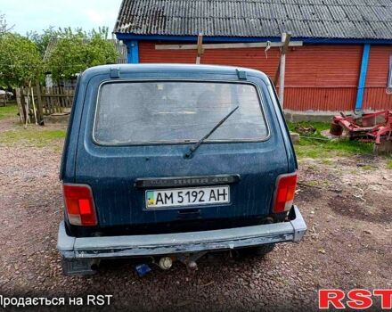 Зеленый ВАЗ Нива, объемом двигателя 1.7 л и пробегом 0 тыс. км за 2500 $, фото 1 на Automoto.ua