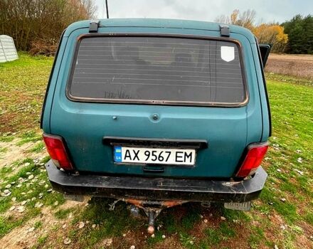 Зеленый ВАЗ Нива, объемом двигателя 1.7 л и пробегом 235 тыс. км за 2700 $, фото 8 на Automoto.ua