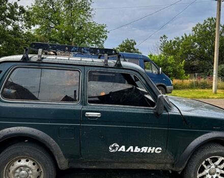 Зелений ВАЗ Нива, об'ємом двигуна 1.7 л та пробігом 176 тис. км за 2300 $, фото 3 на Automoto.ua