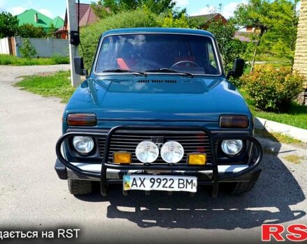 Зеленый ВАЗ Нива, объемом двигателя 1.7 л и пробегом 147 тыс. км за 3999 $, фото 3 на Automoto.ua